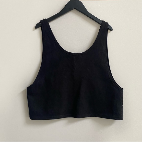 Oak & Fort Tank - Picture 2 of 3